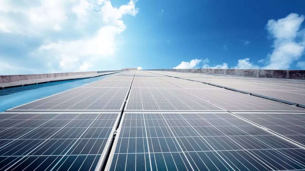 黄南工厂屋顶光伏发电项目的解决方案